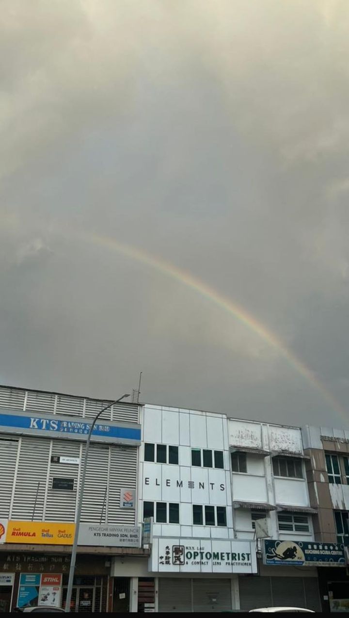 劳动节前的雨后彩虹